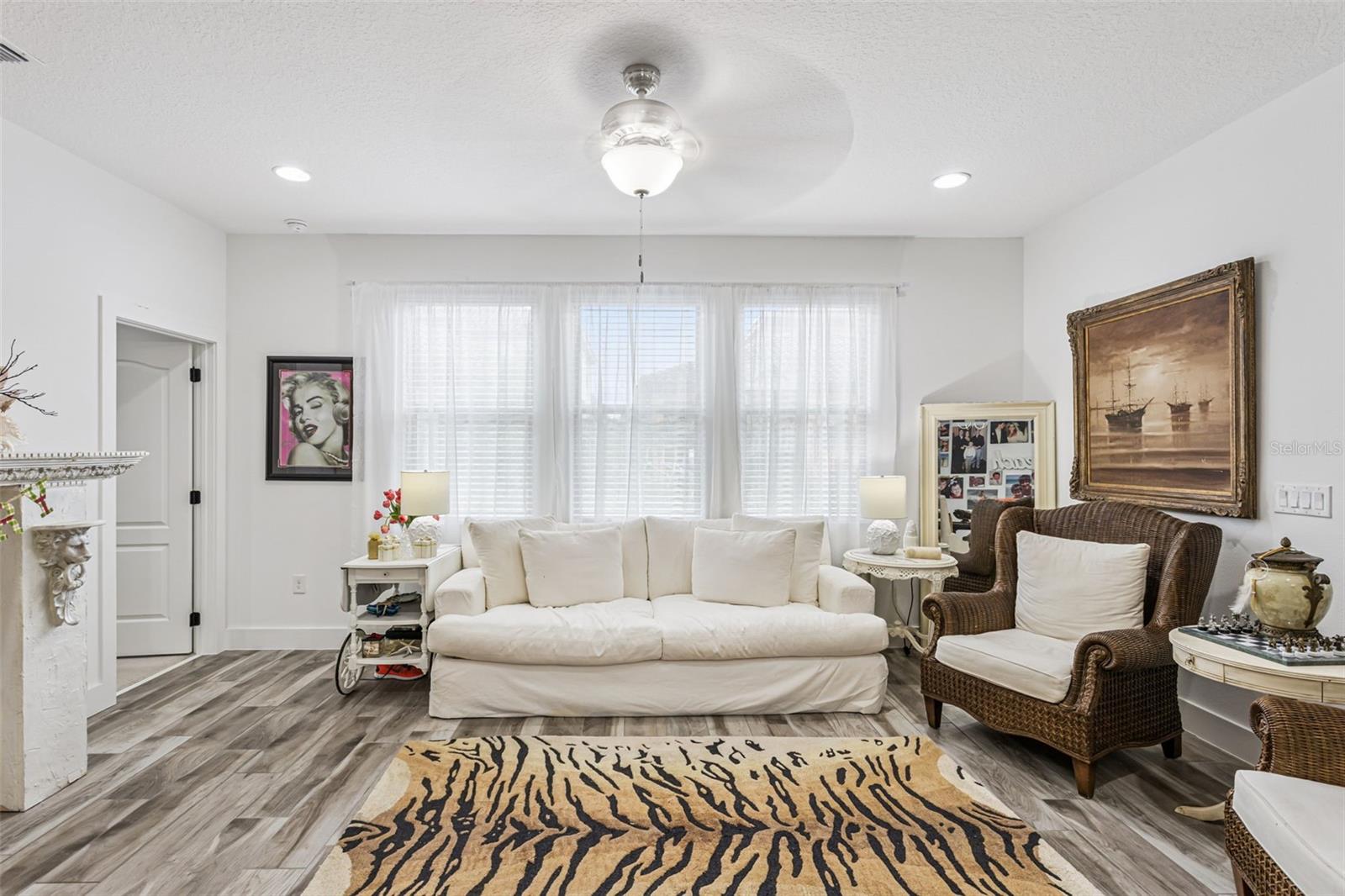 RIVIERA BELLA UN 5 - Residential