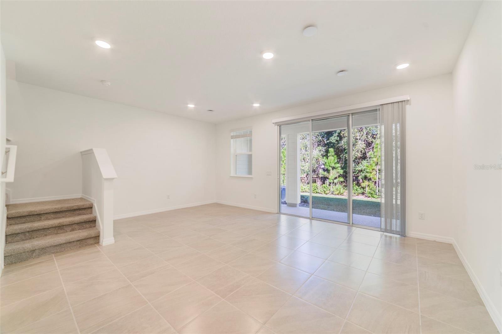 TOWNS AT GREENLEAF - Residential