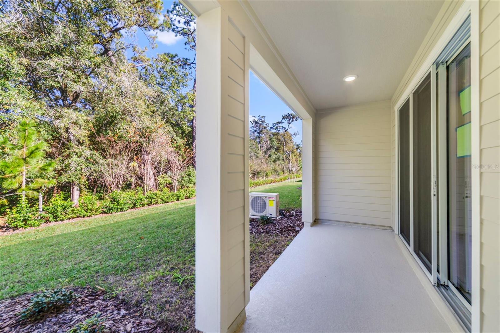 TOWNS AT GREENLEAF - Residential