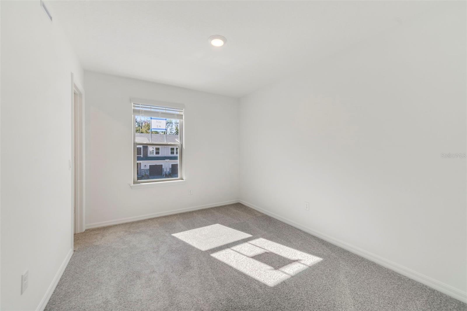 TOWNS AT GREENLEAF - Residential