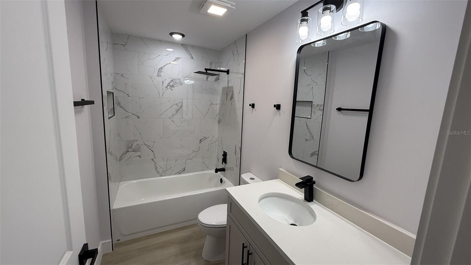 SILVER SPGS SHORES UN 35 - Residential