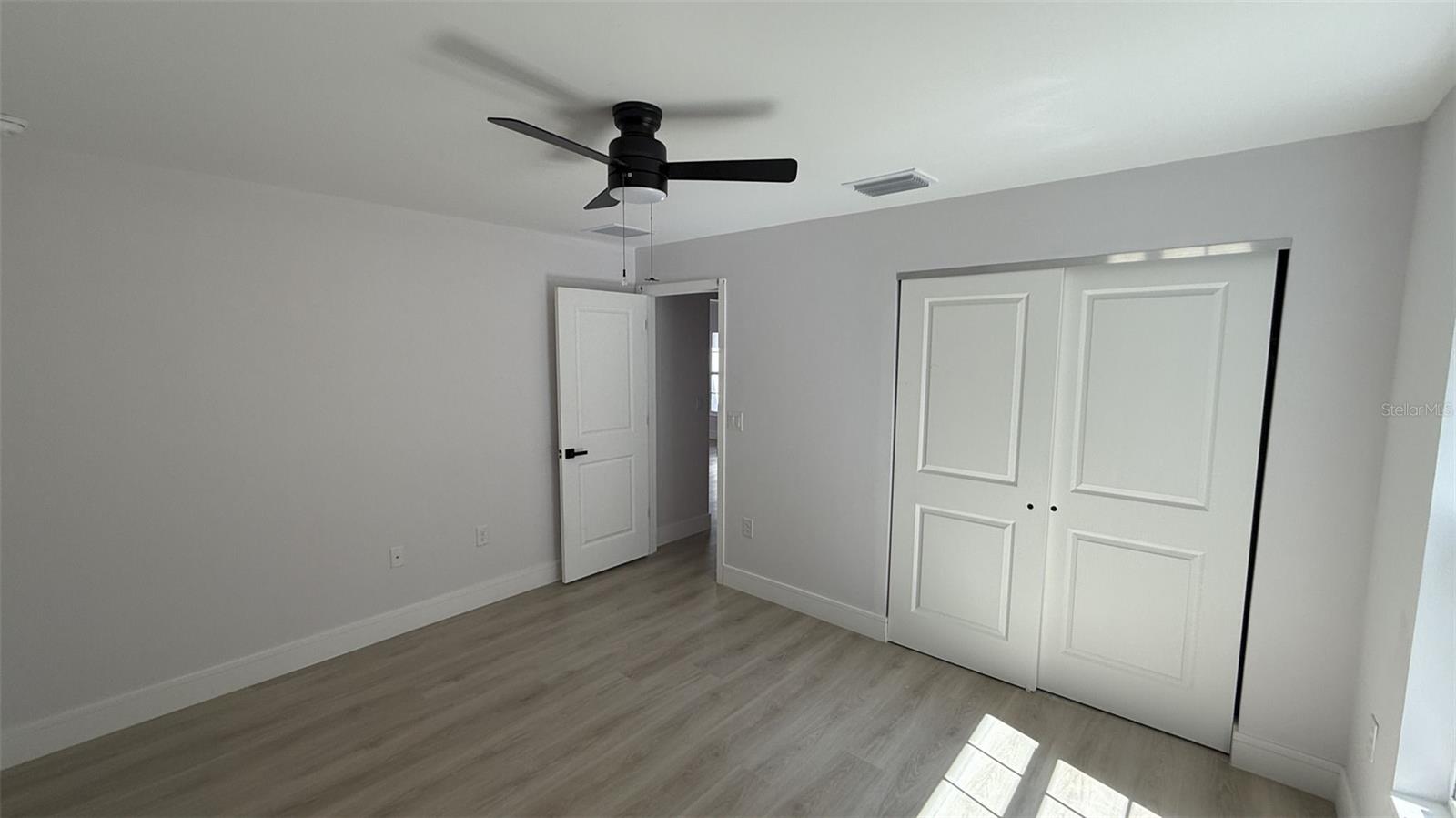 SILVER SPGS SHORES UN 35 - Residential
