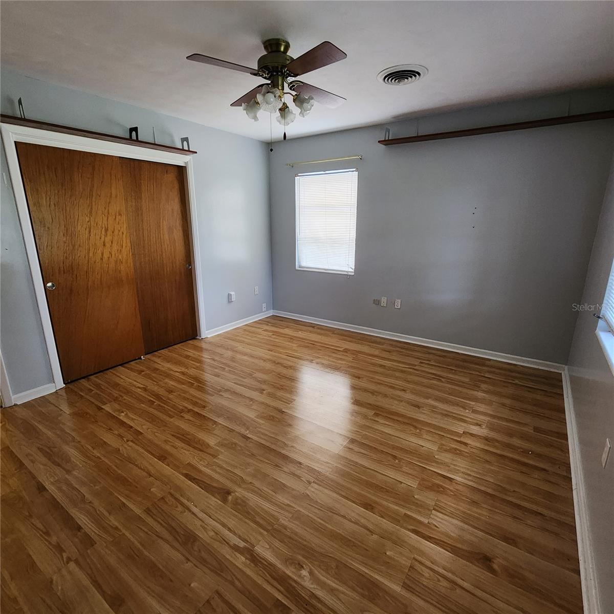 LEESBURG PALMORA PLACE - Residential