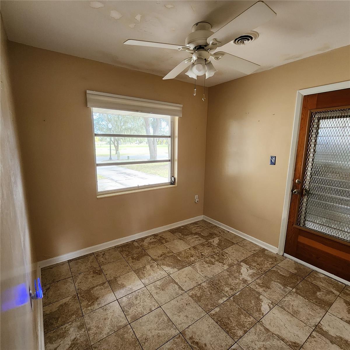 LEESBURG PALMORA PLACE - Residential