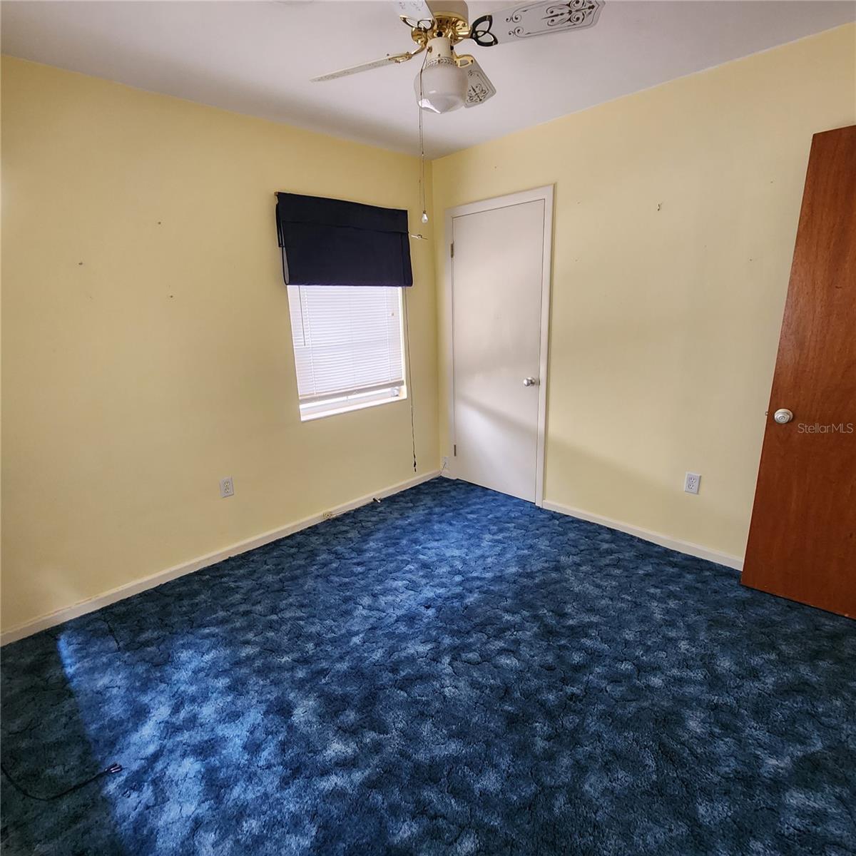 LEESBURG PALMORA PLACE - Residential