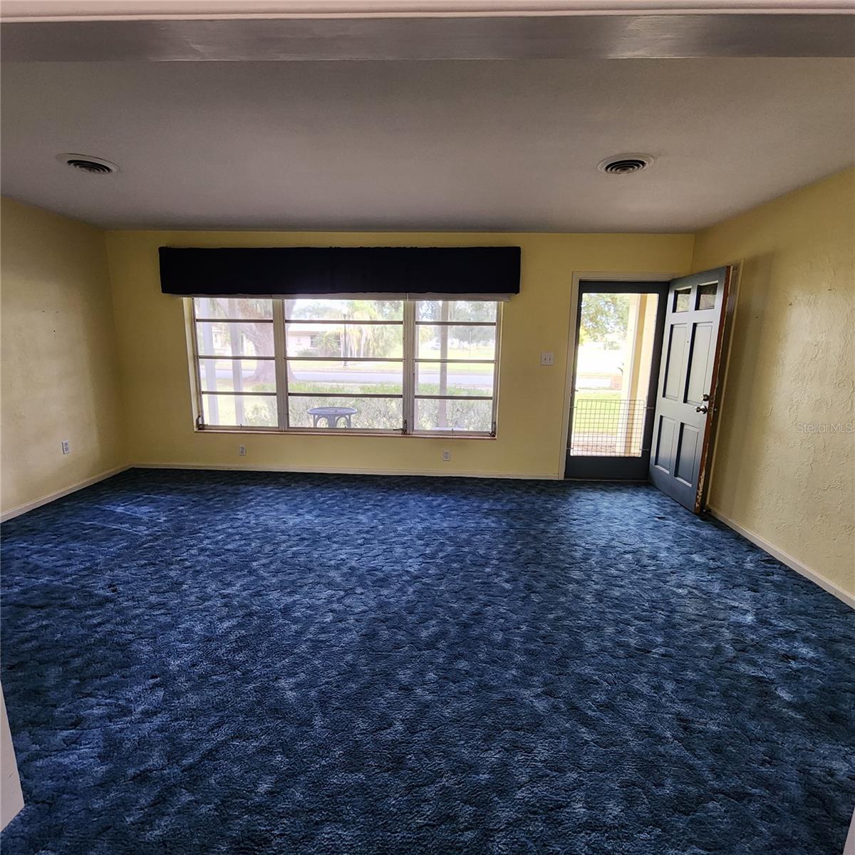 LEESBURG PALMORA PLACE - Residential