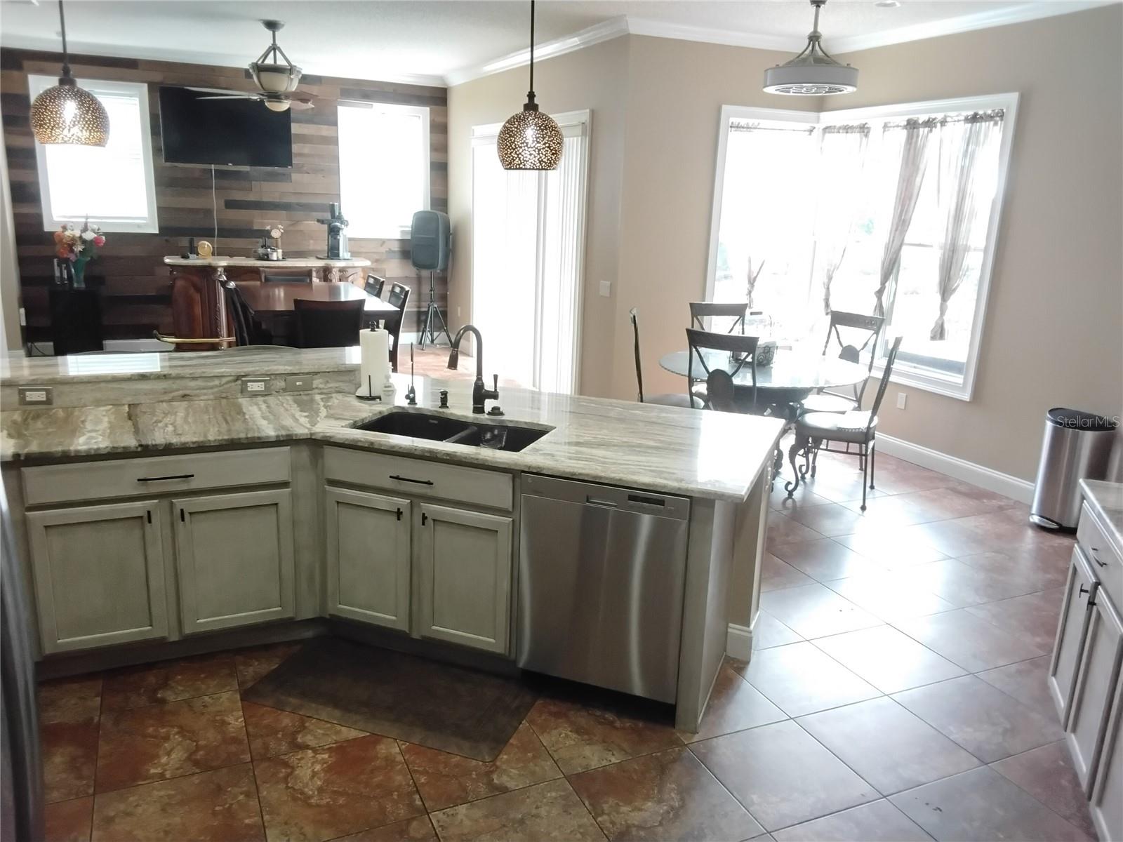 KEY VISTA PH 01 - Residential Lease