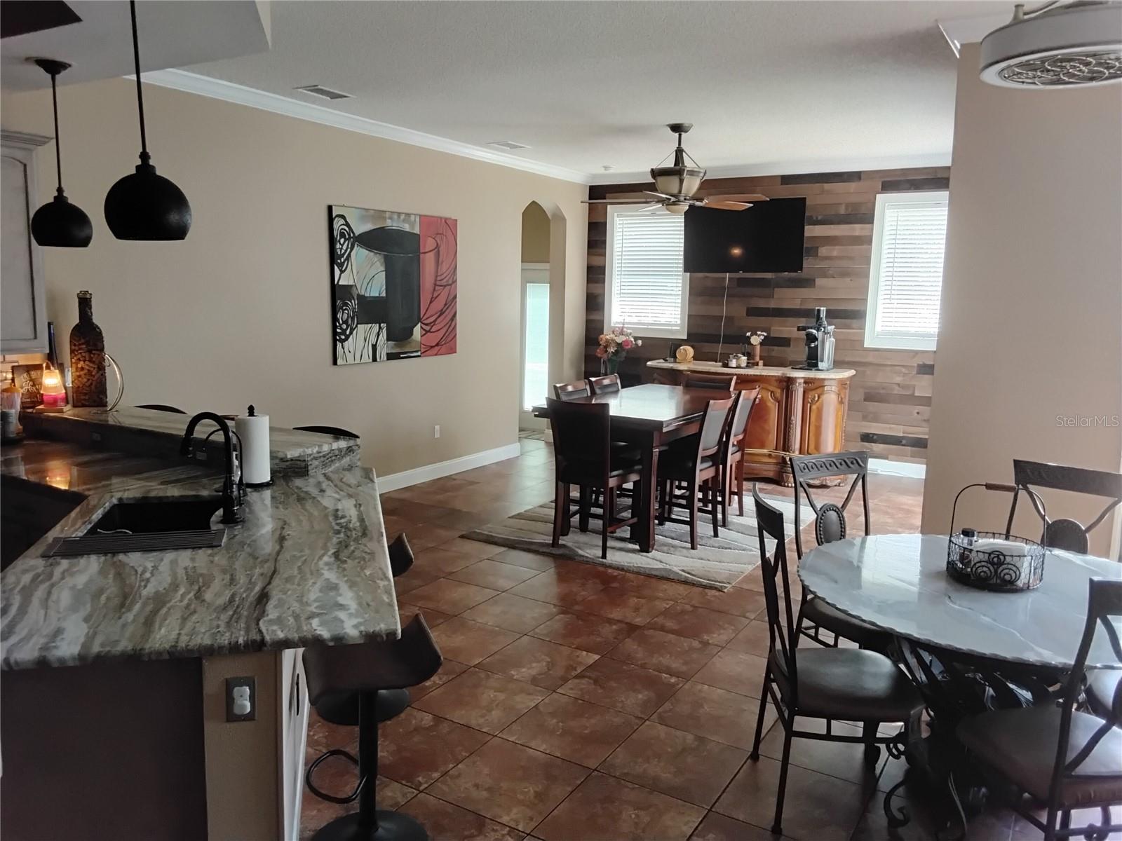 KEY VISTA PH 01 - Residential Lease