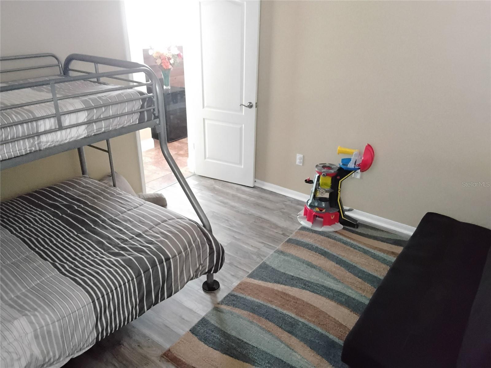 KEY VISTA PH 01 - Residential Lease