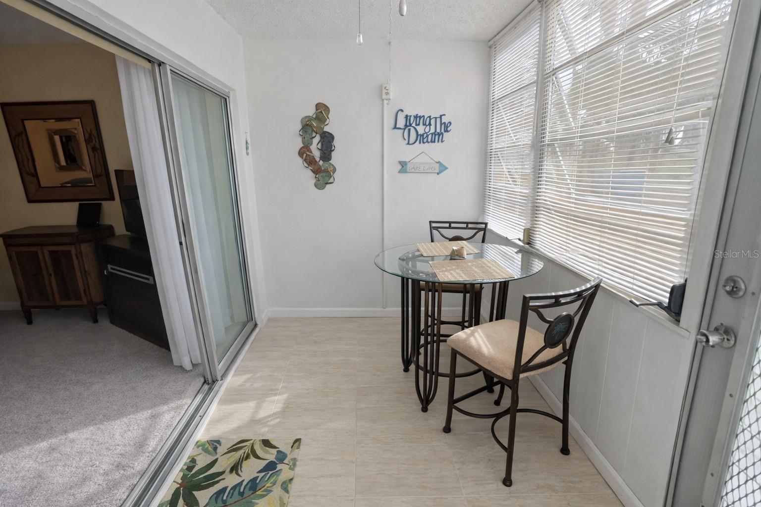 RALEIGH HOUSE - Residential