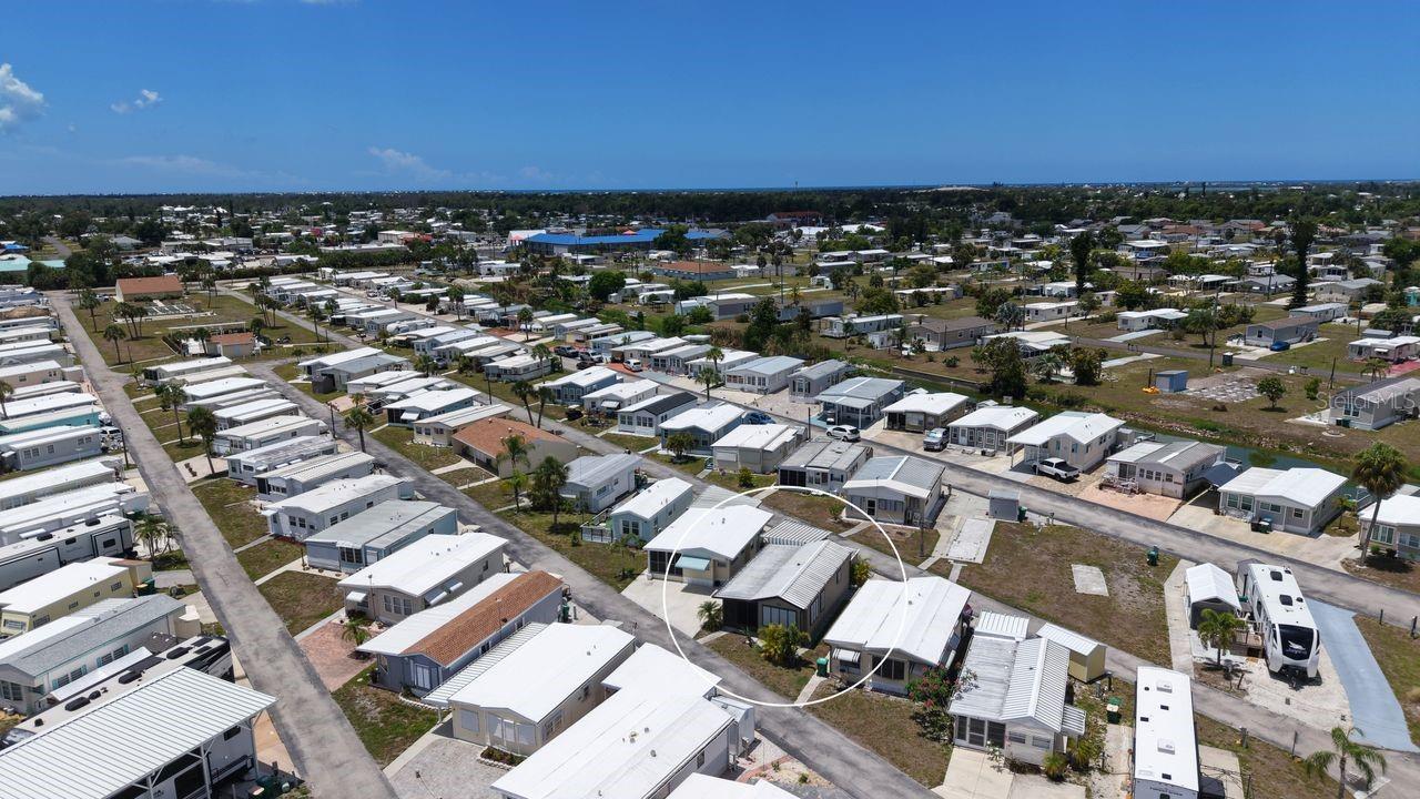 HOLIDAY TRAVEL PARK ENGLEWOOD - Residential
