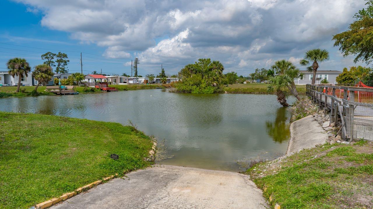 HOLIDAY TRAVEL PARK ENGLEWOOD - Residential