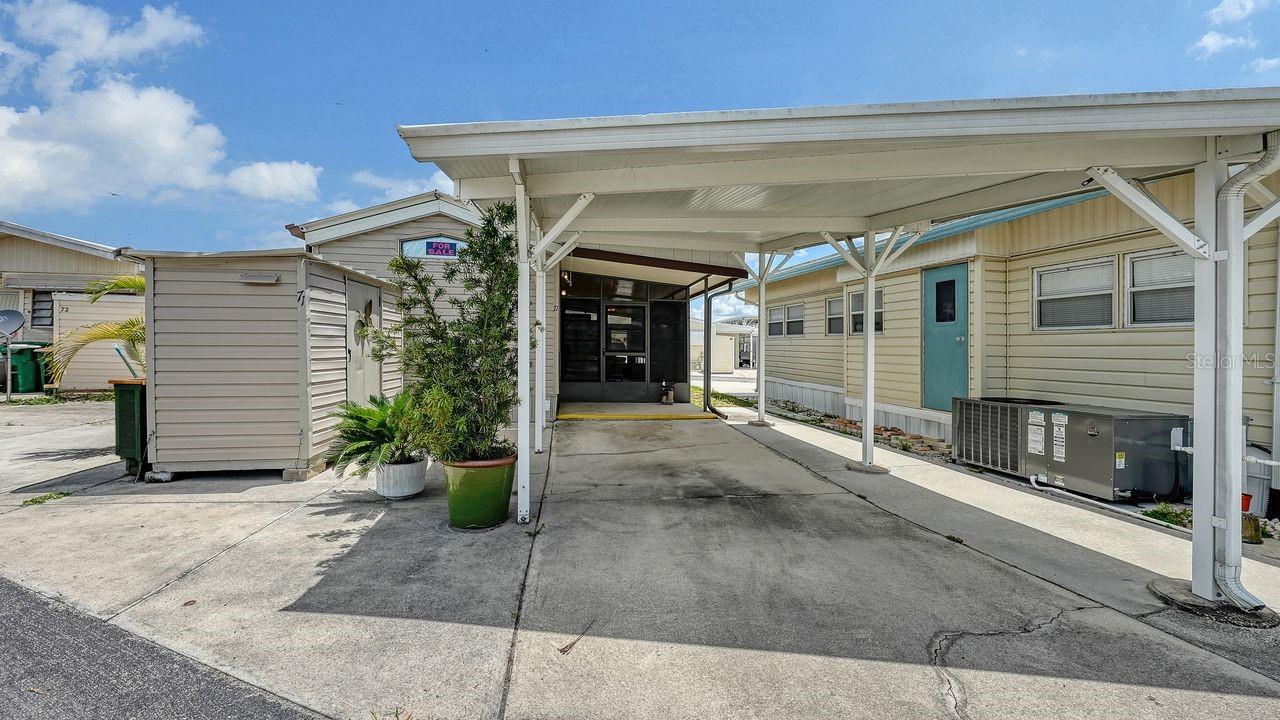 HOLIDAY TRAVEL PARK ENGLEWOOD - Residential