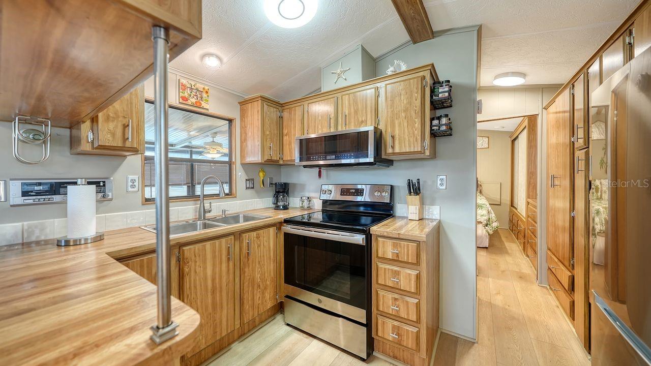 1475 FLAMINGO DRIVE 71, ENGLEWOOD, FL, 34224 4 1475 FLAMINGO DRIVE 71