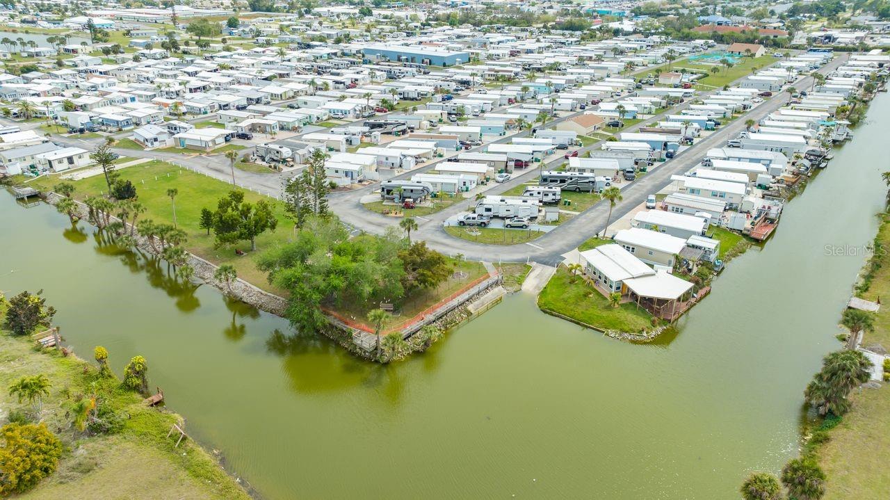 HOLIDAY TRAVEL PARK ENGLEWOOD - Residential