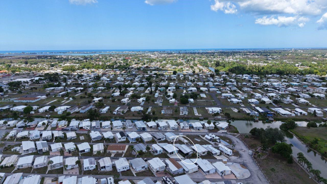 HOLIDAY TRAVEL PARK ENGLEWOOD - Residential