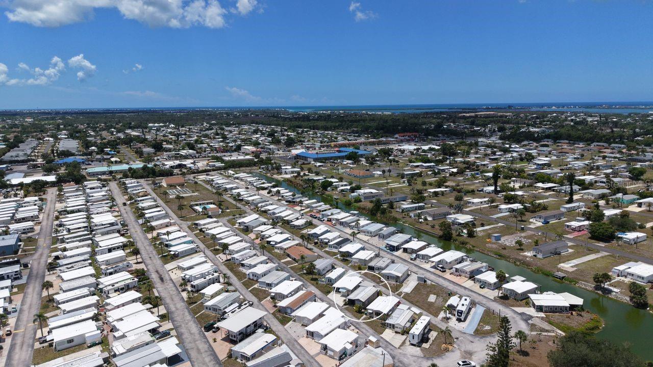 HOLIDAY TRAVEL PARK ENGLEWOOD - Residential