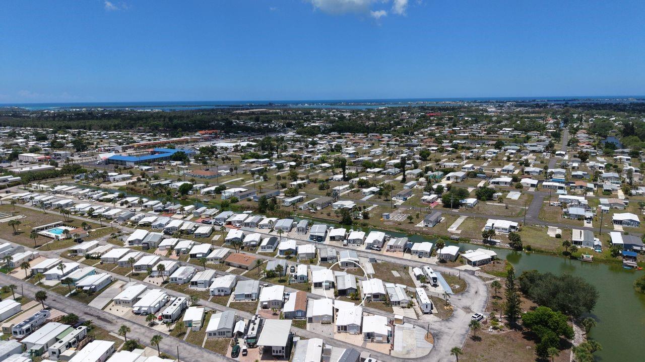 HOLIDAY TRAVEL PARK ENGLEWOOD - Residential