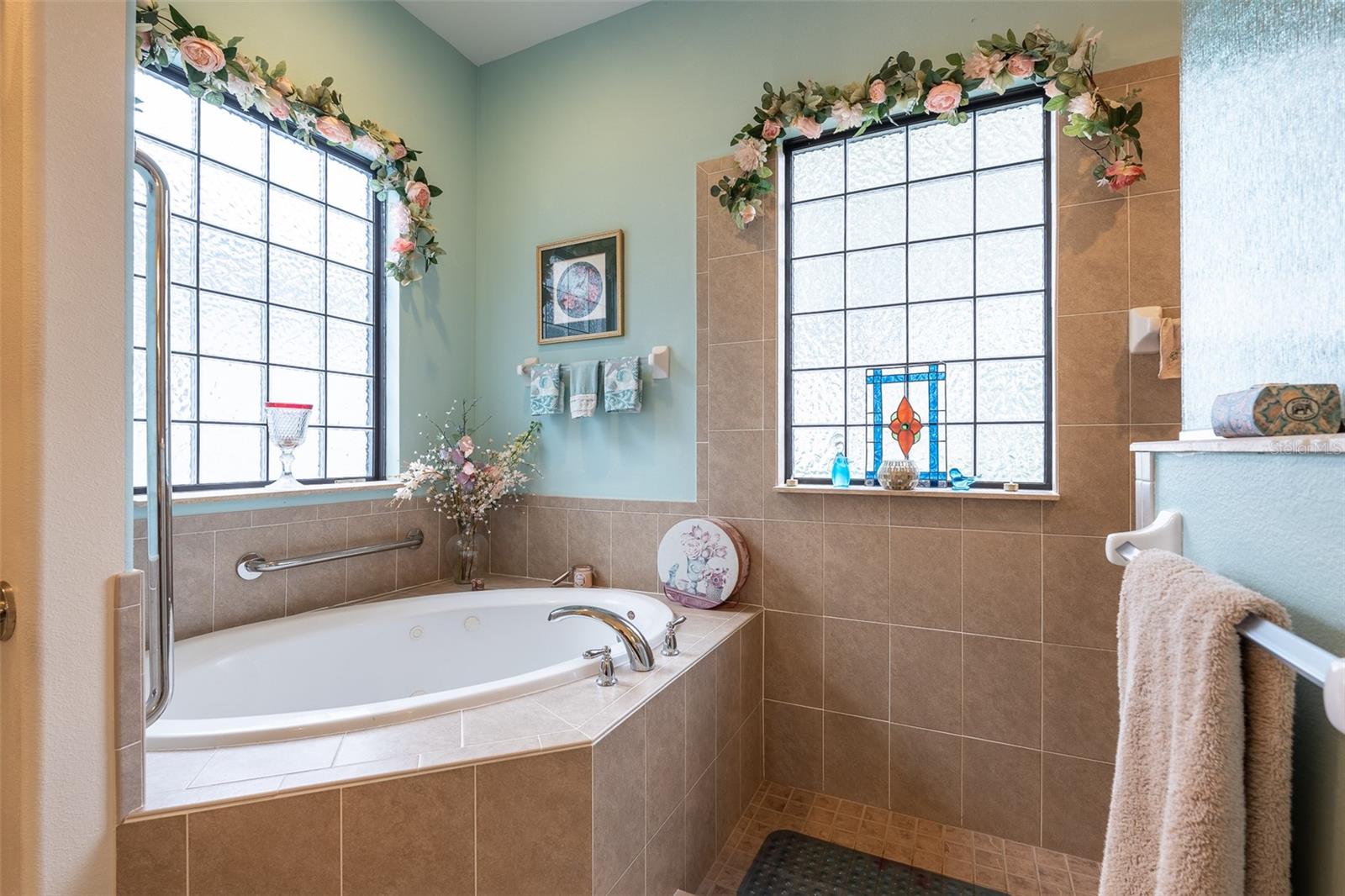 SUMMERGLEN PH 05 - Residential