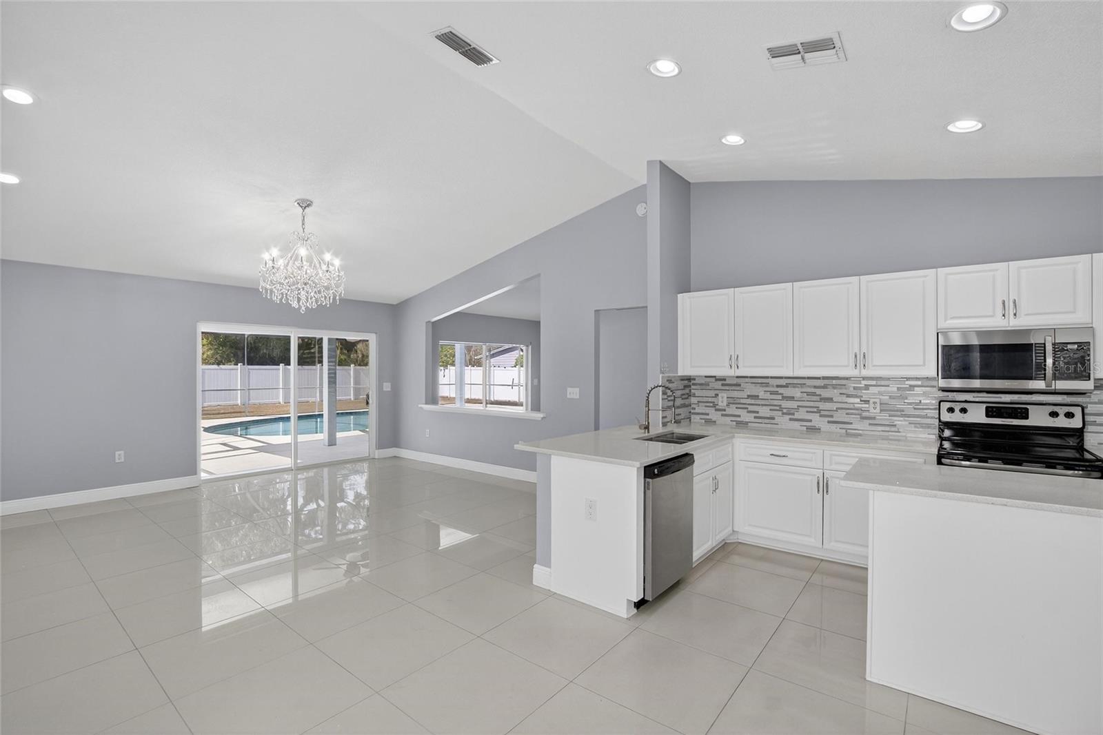 BOYETTE SPRINGS - Residential