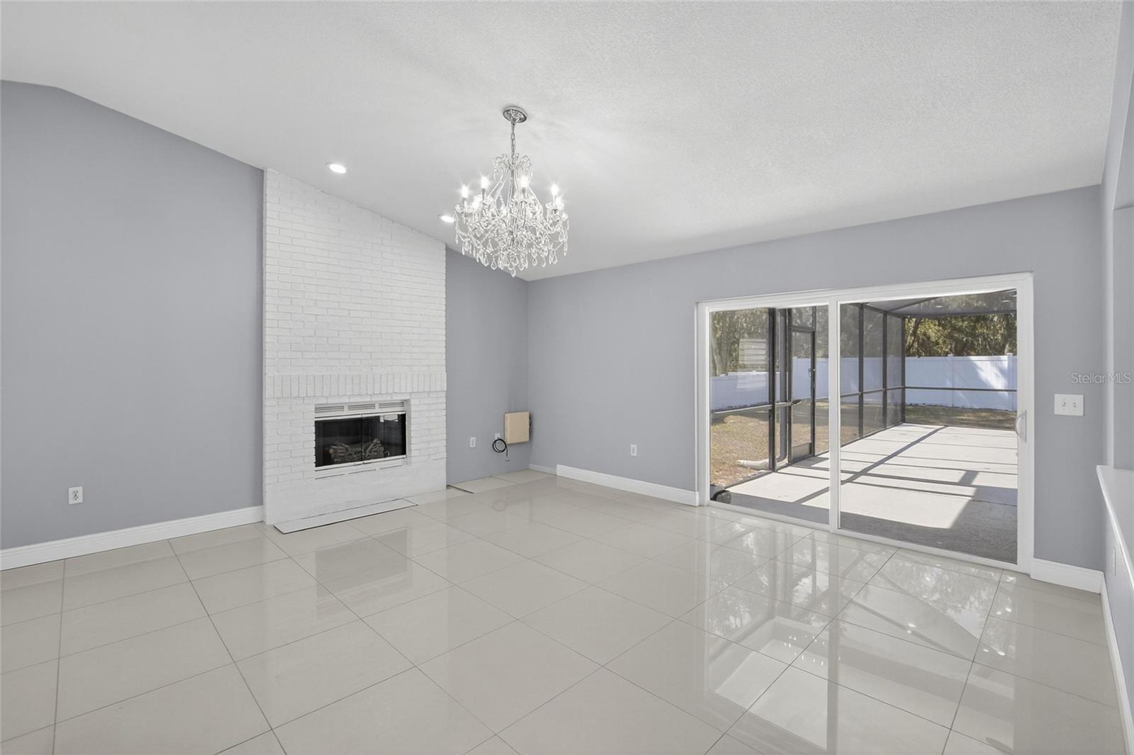 BOYETTE SPRINGS - Residential