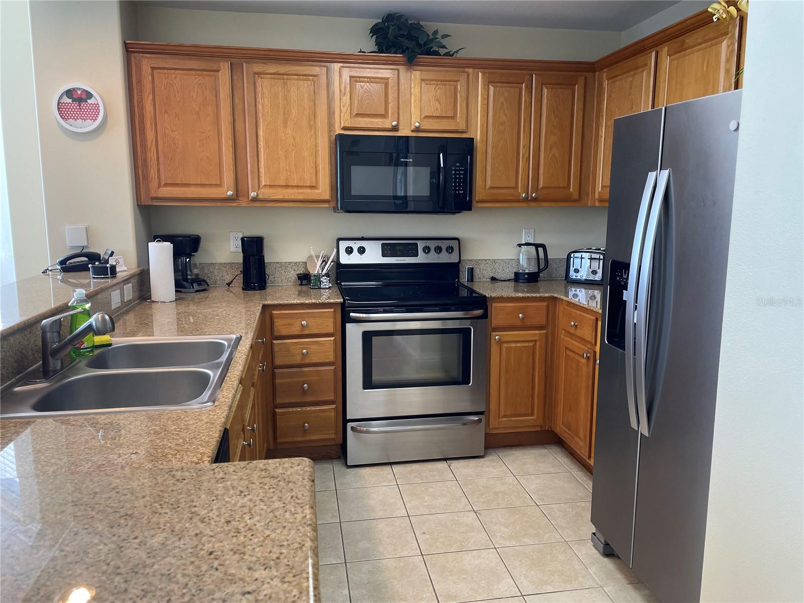 BLUE HERON BCH RESIDENCE TWR 02 CONDO - Residential Lease