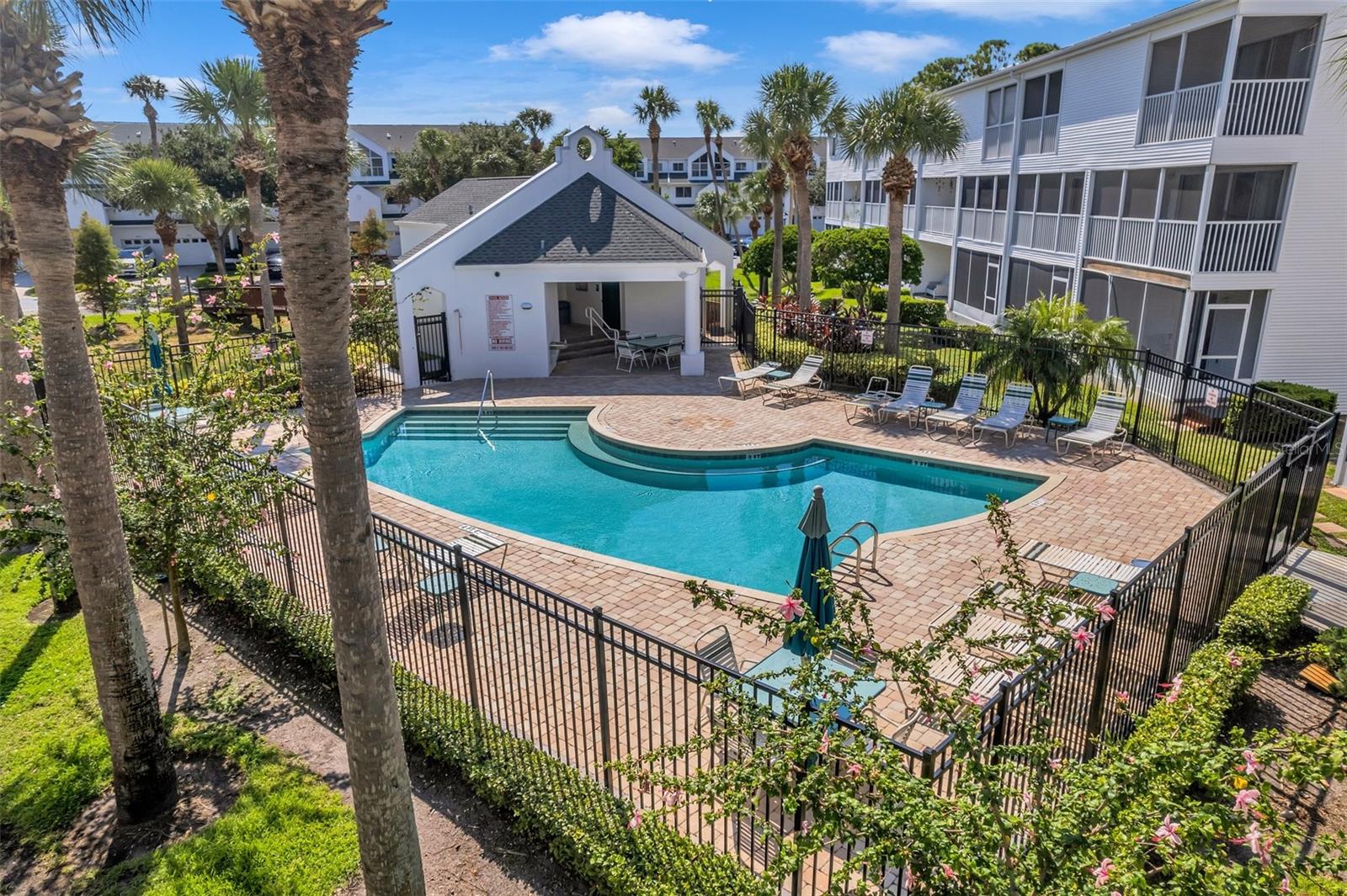Photo 55 of 60 of 14693 SEMINOLE TRAIL townhome