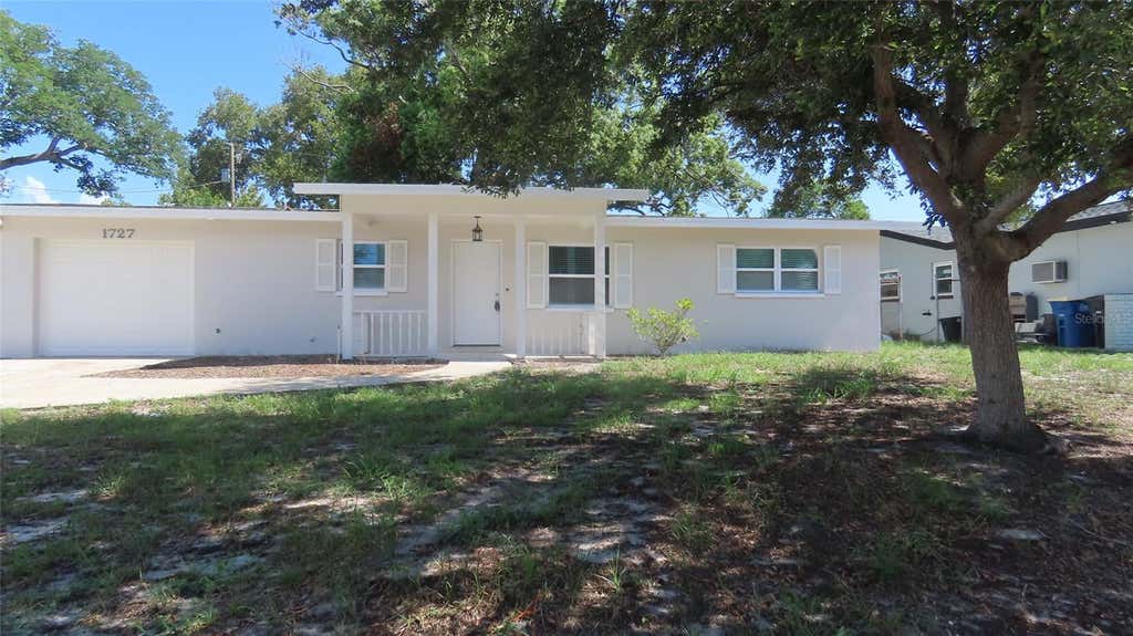 Photo of 1727 Thames Street, Clearwater, FL 33755 (MLS # TB8527896)