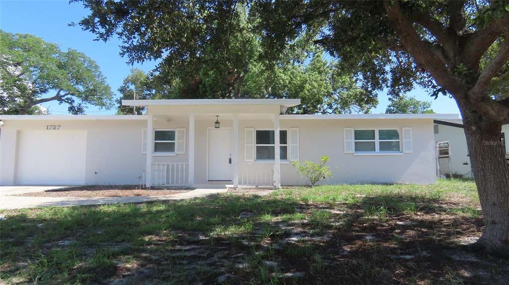 Photo of 1727 Thames Street, Clearwater, FL 33755 (MLS # TB8527896)