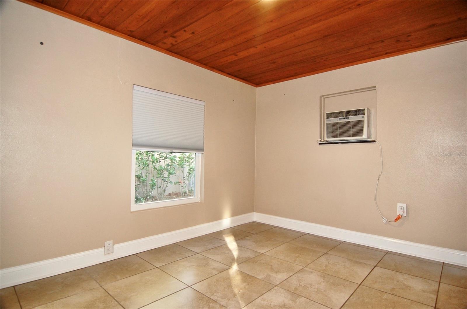 CLERMONT LAKE MINN CHAIN O LAKES - Residential Lease