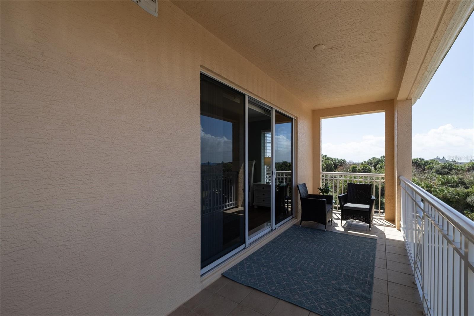 PALMS AT MINORCA PH 02 CONDO - Residential