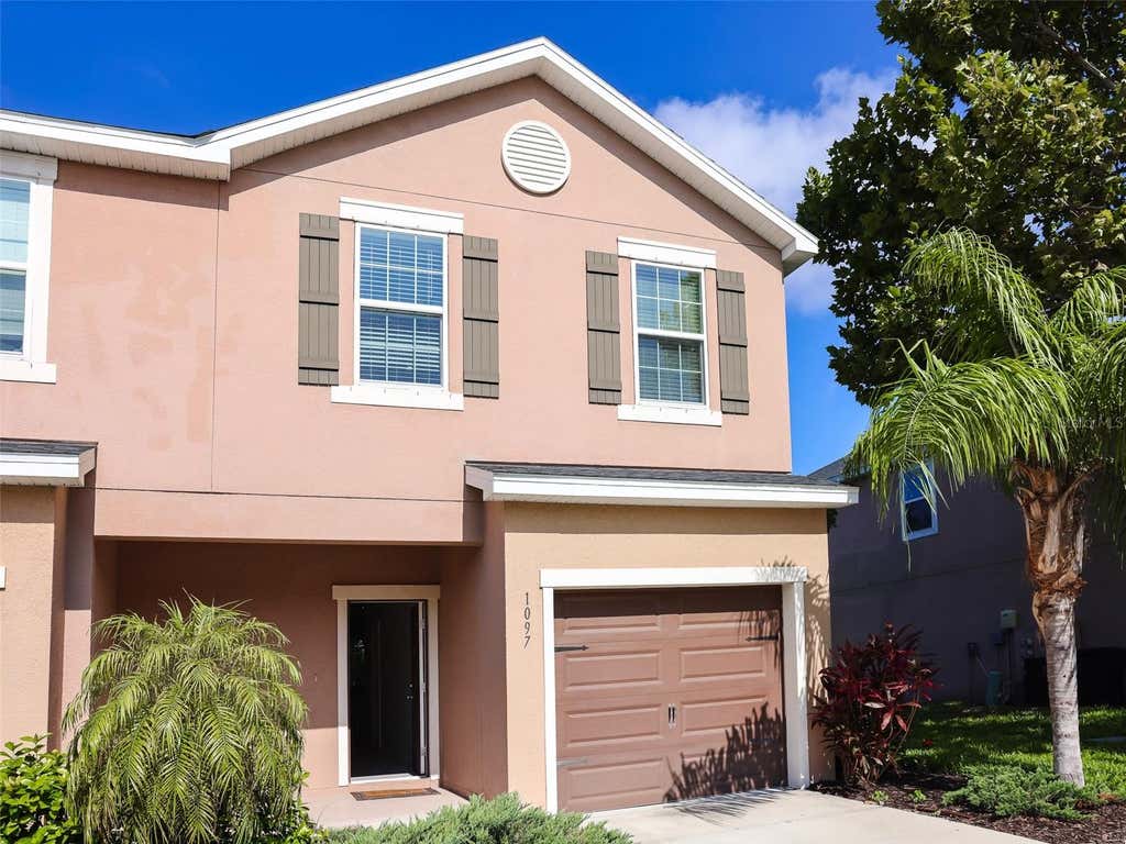 Photo of 1097 Grantham Drive, Sarasota, FL 34234 (MLS # A4699099)