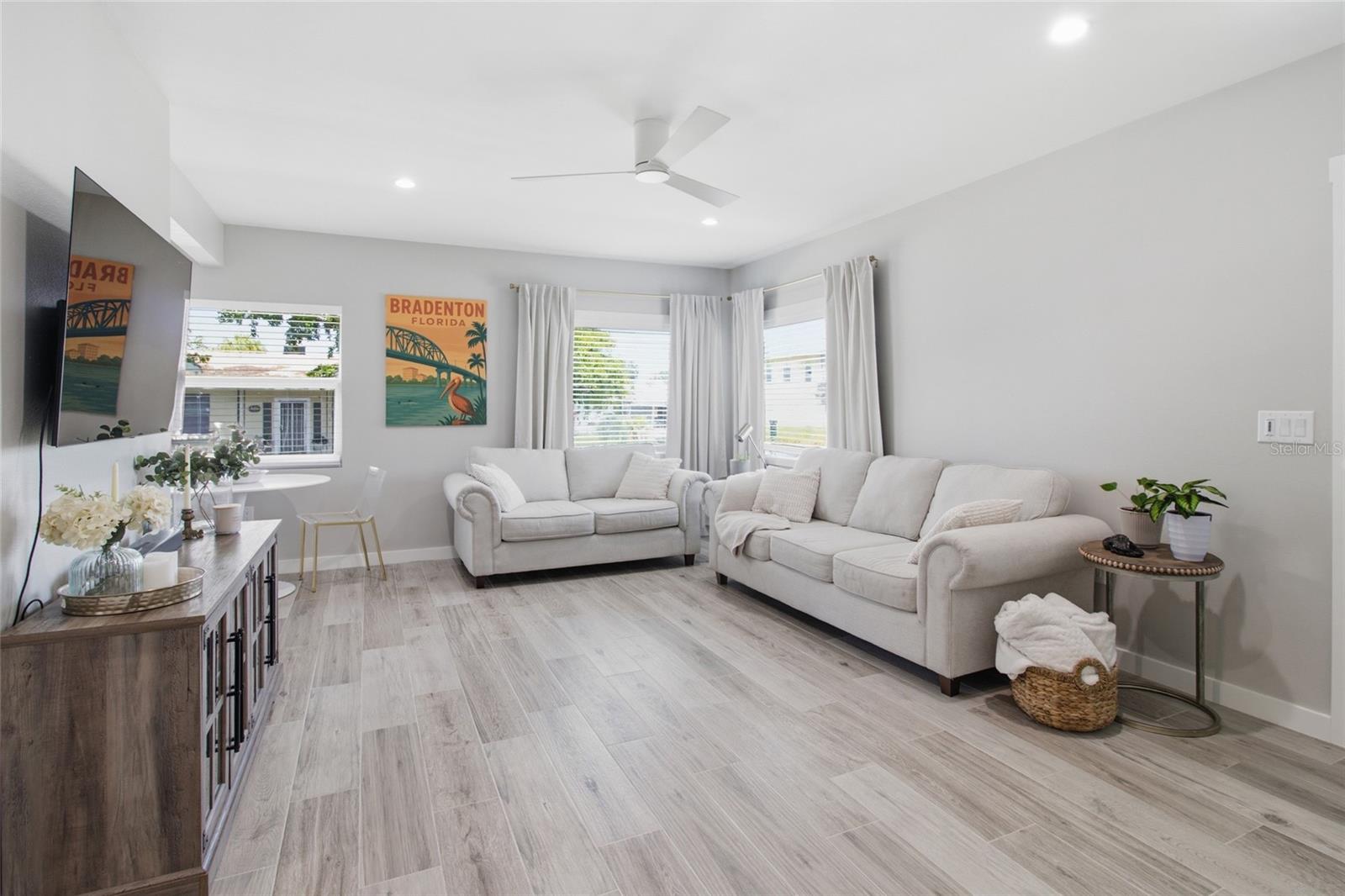 1902 SAINT GEORGE DRIVE