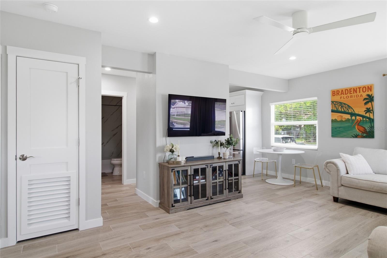 1902 SAINT GEORGE DRIVE