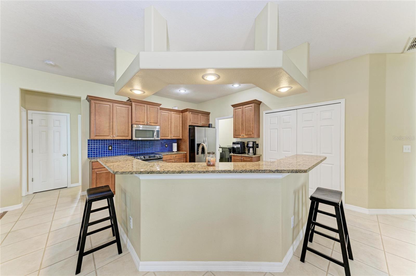 FOXBROOK PH I - Residential