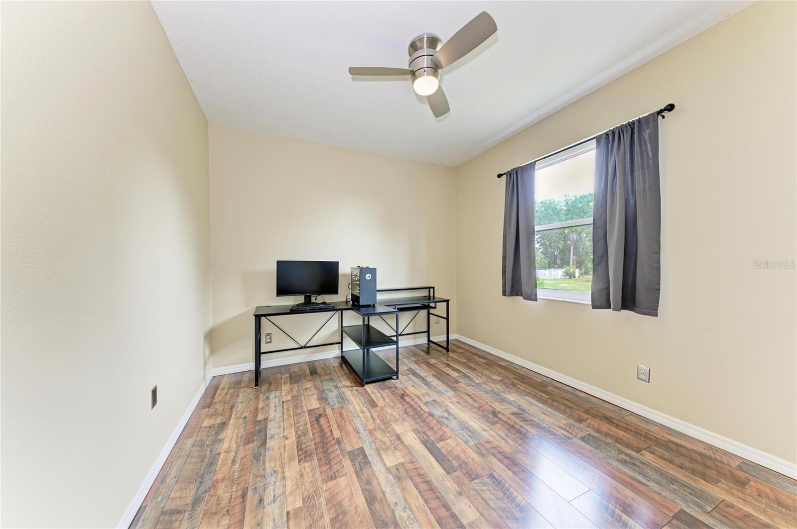FOXBROOK PH I - Residential