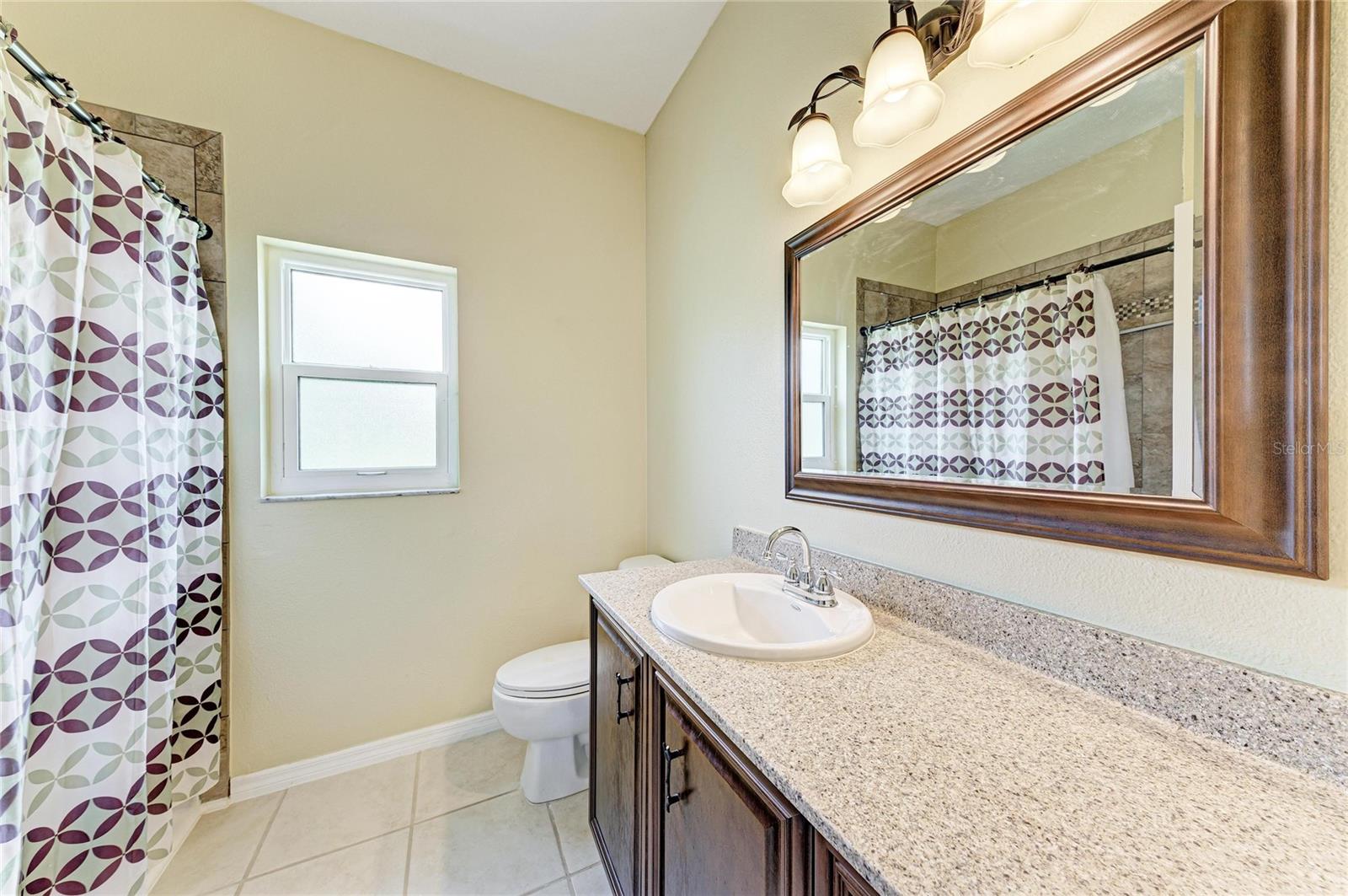 FOXBROOK PH I - Residential