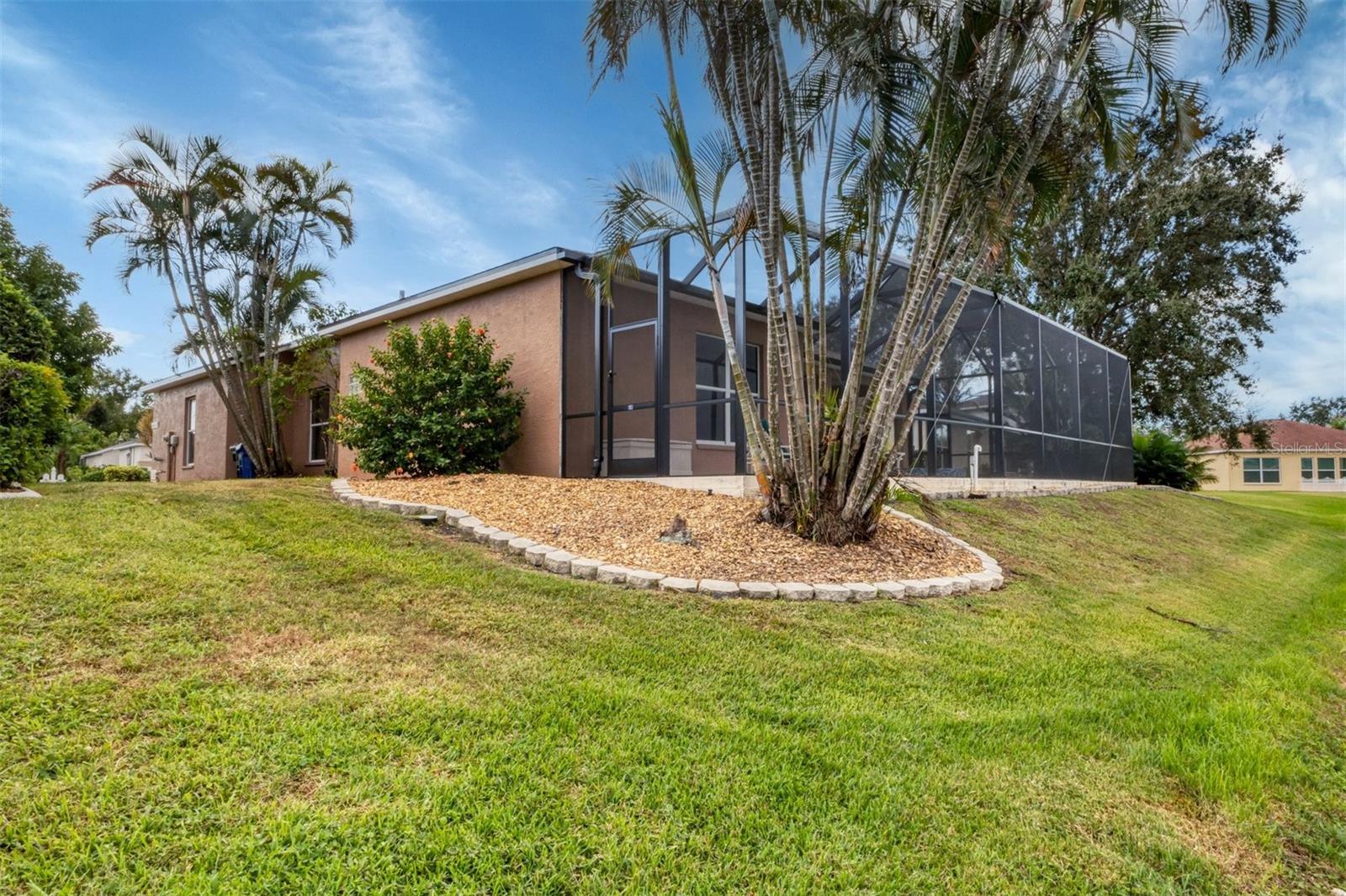 WELLINGTON CHASE - Residential