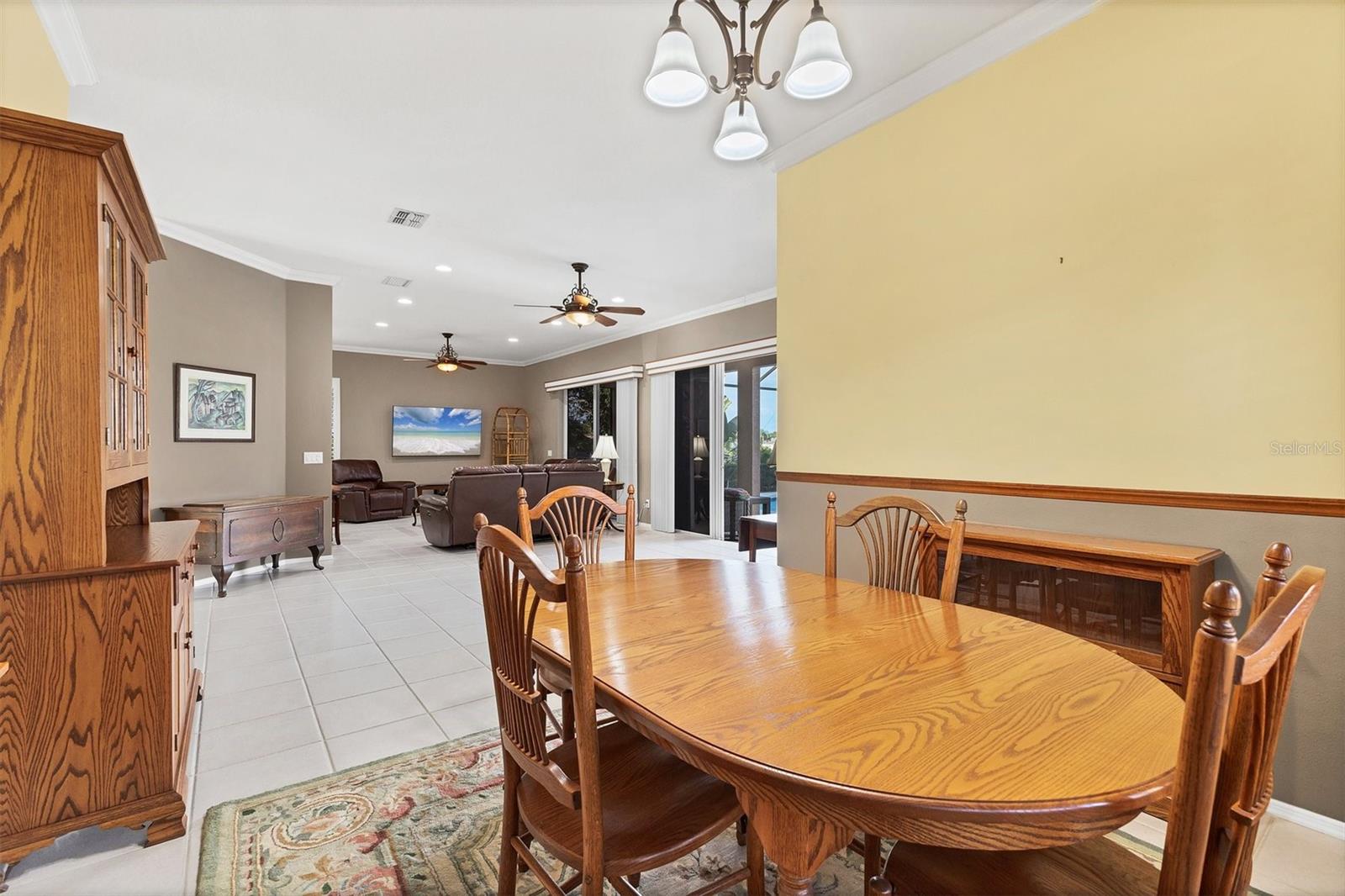 WELLINGTON CHASE - Residential