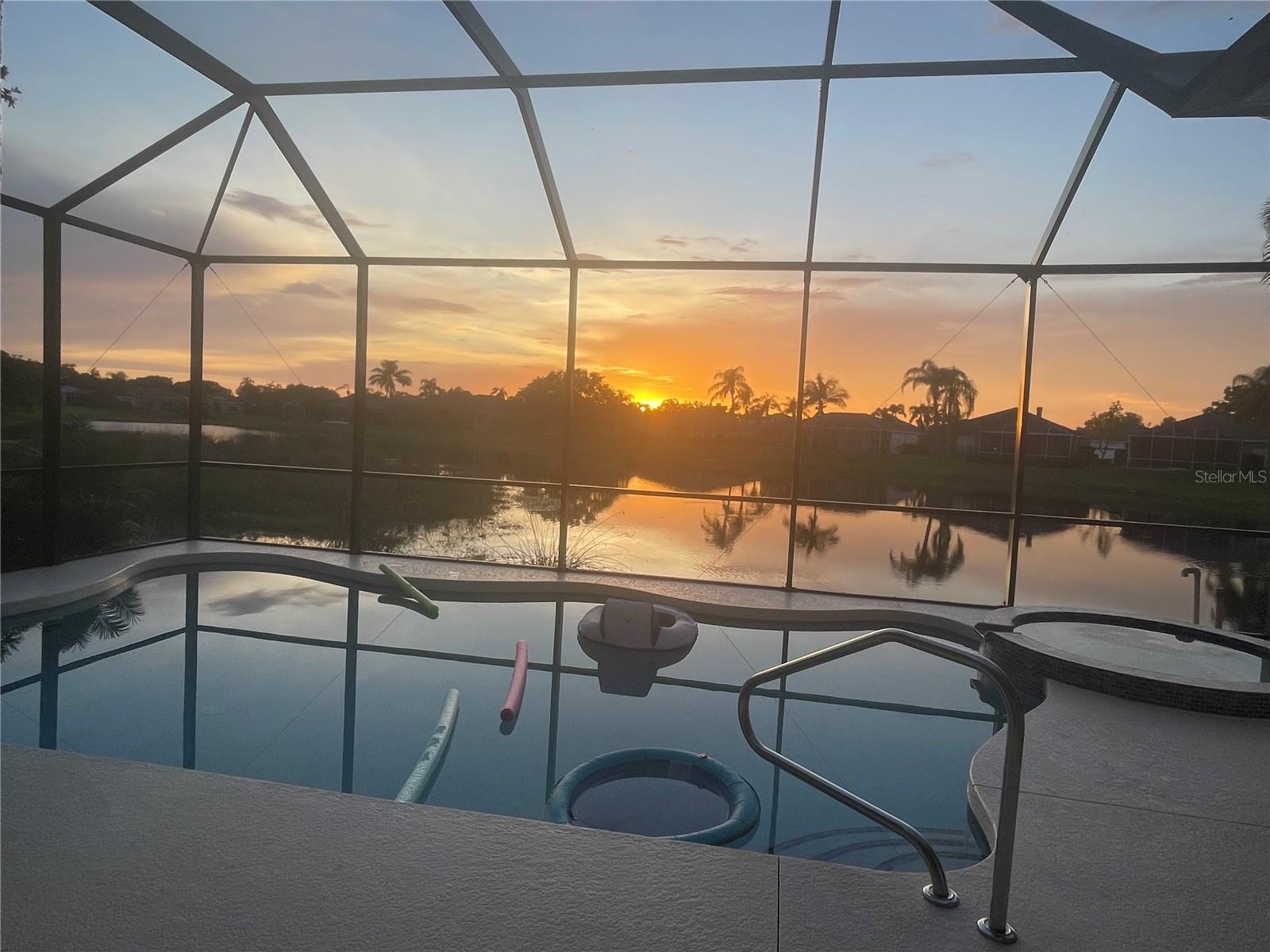 WELLINGTON CHASE - Residential