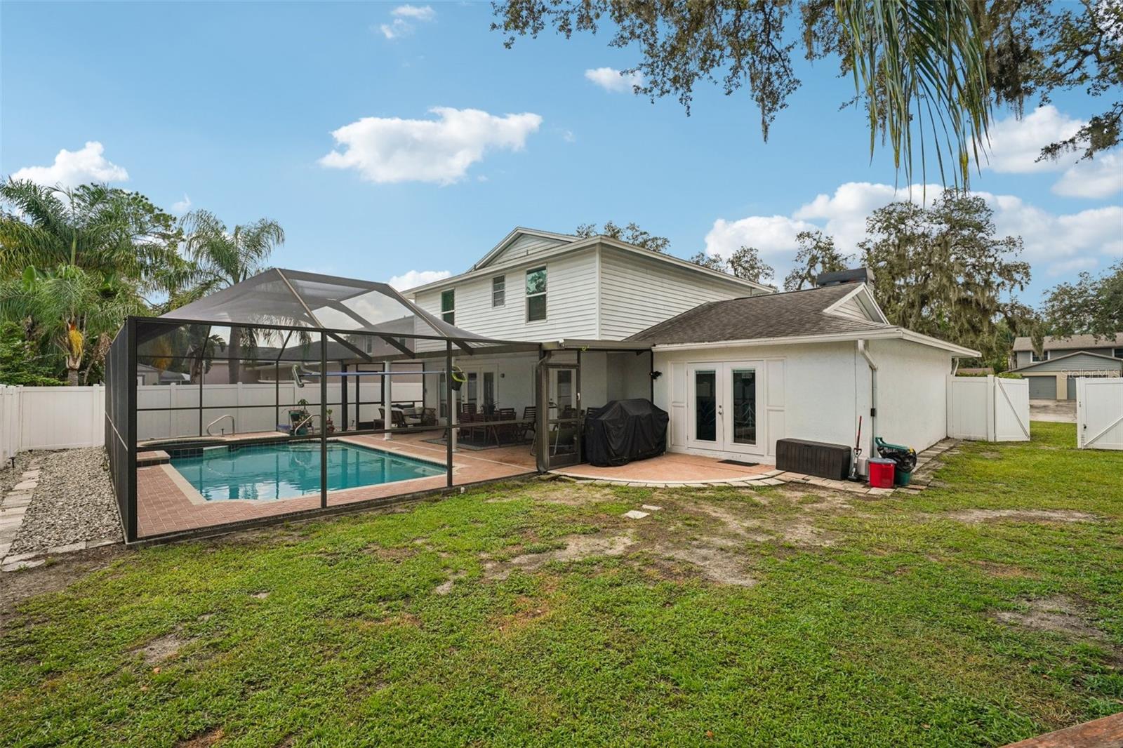 RAINTREE TERRACE SUB W - Residential