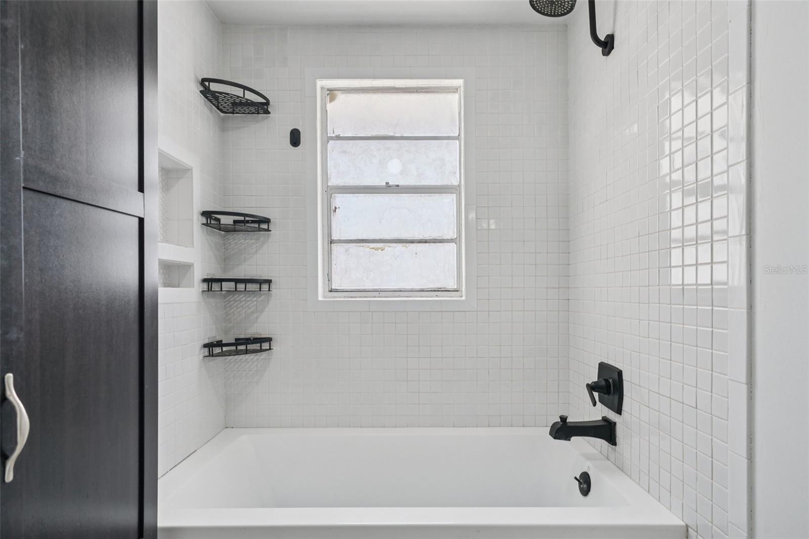 RAINTREE TERRACE SUB W - Residential