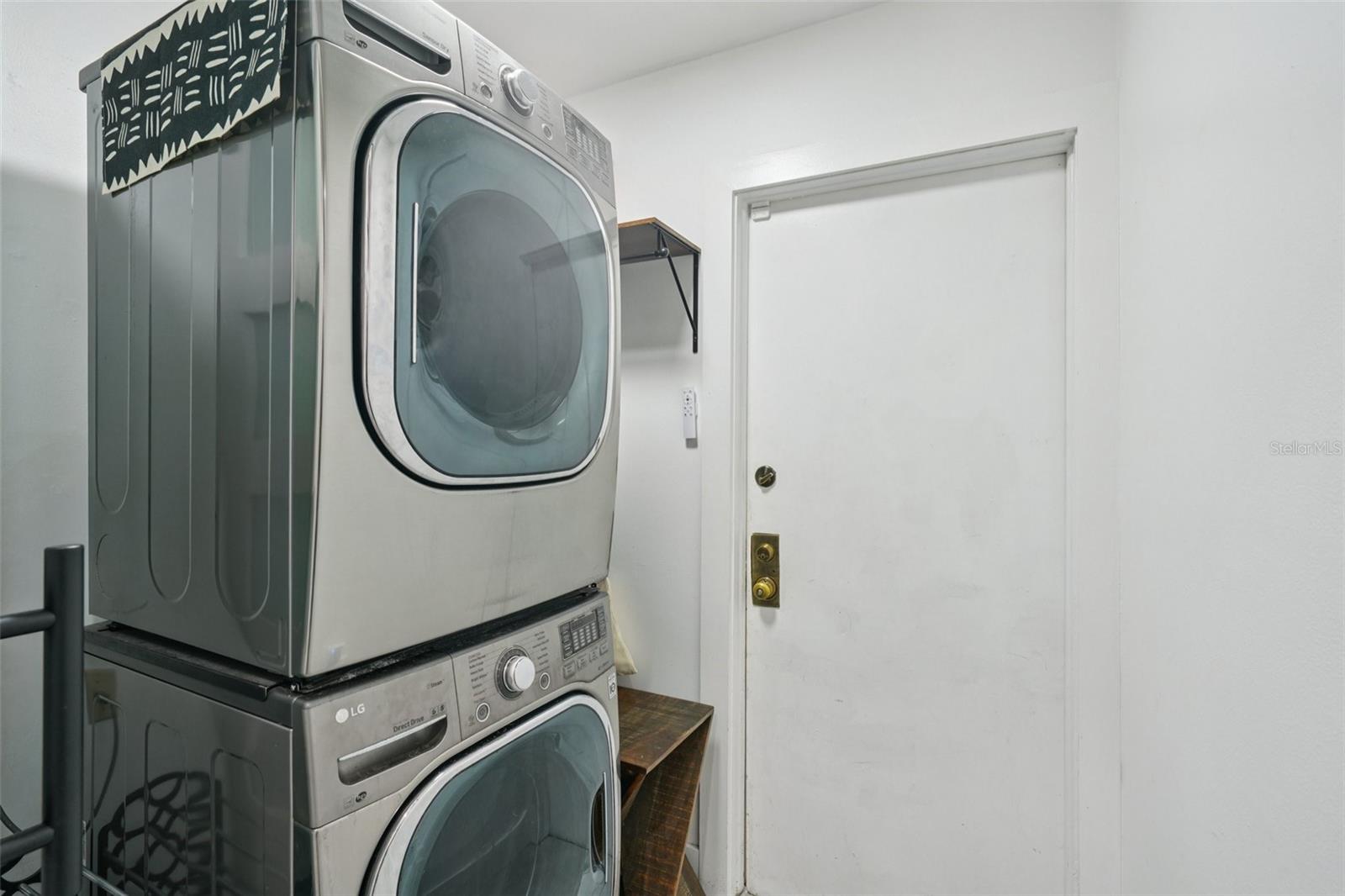 RAINTREE TERRACE SUB W - Residential