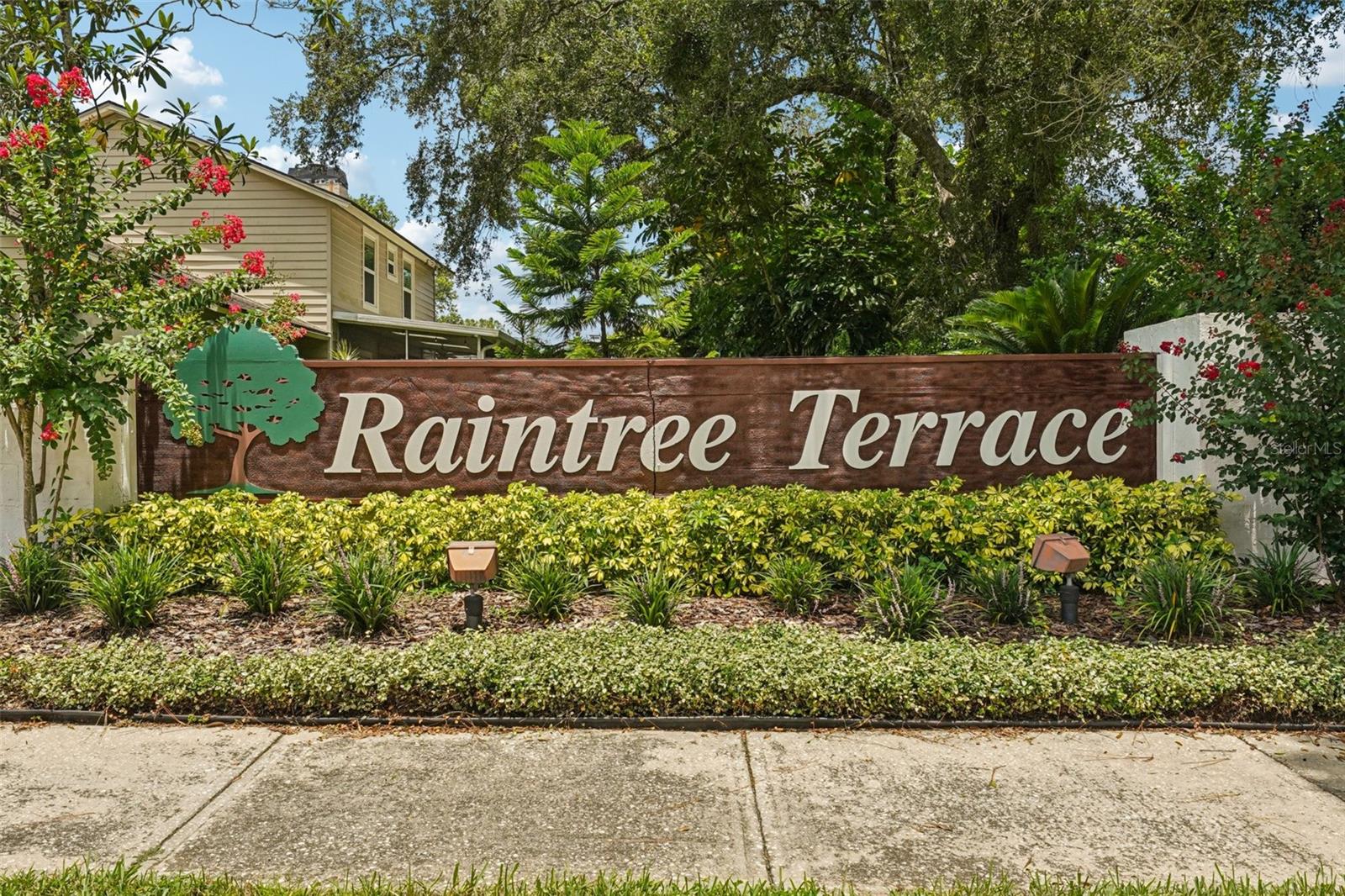 RAINTREE TERRACE SUB W - Residential