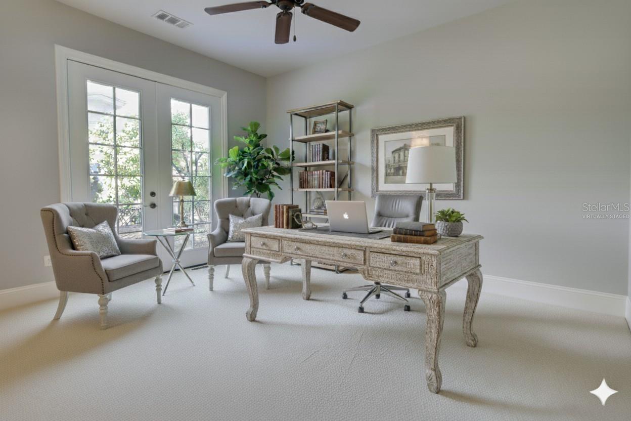 HEATHROW/CLUBSIDE AT HEATHROW - Residential