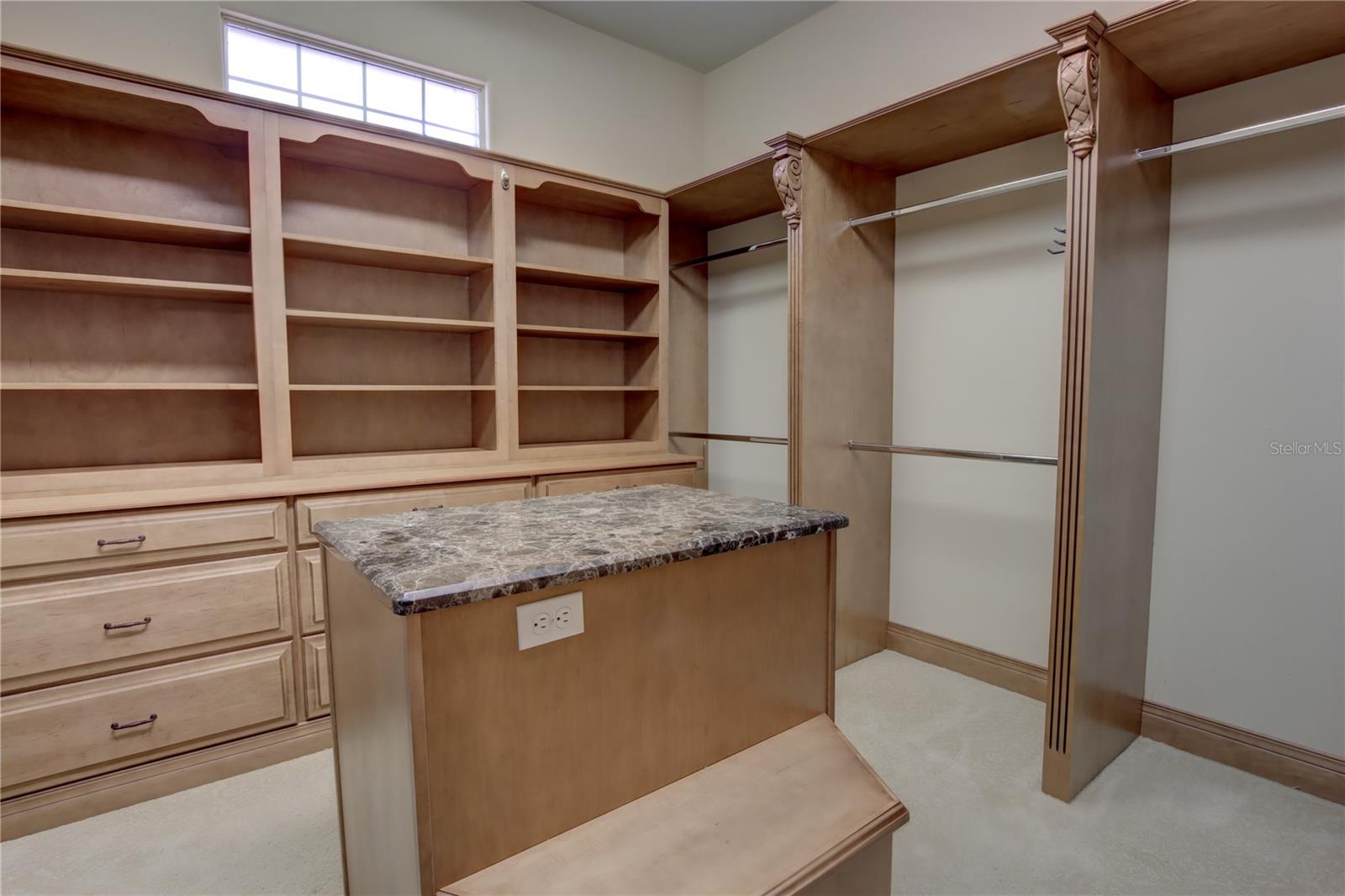 HEATHROW/CLUBSIDE AT HEATHROW - Residential