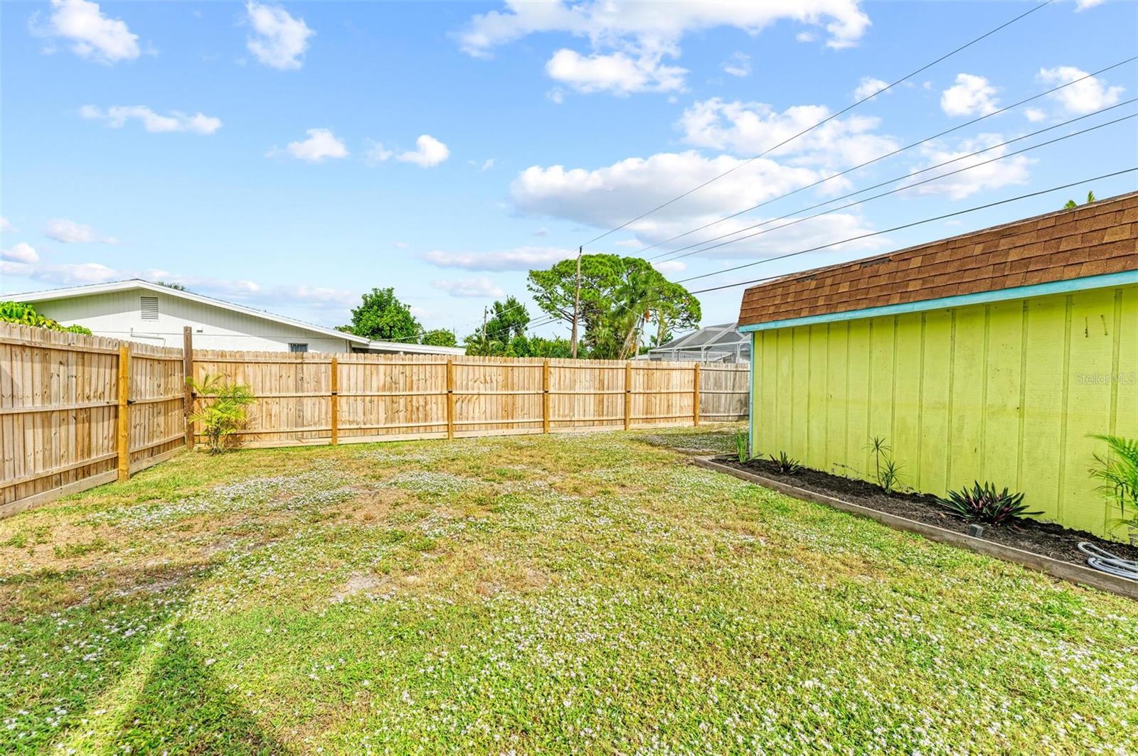 SOUTH VENICE - Residential