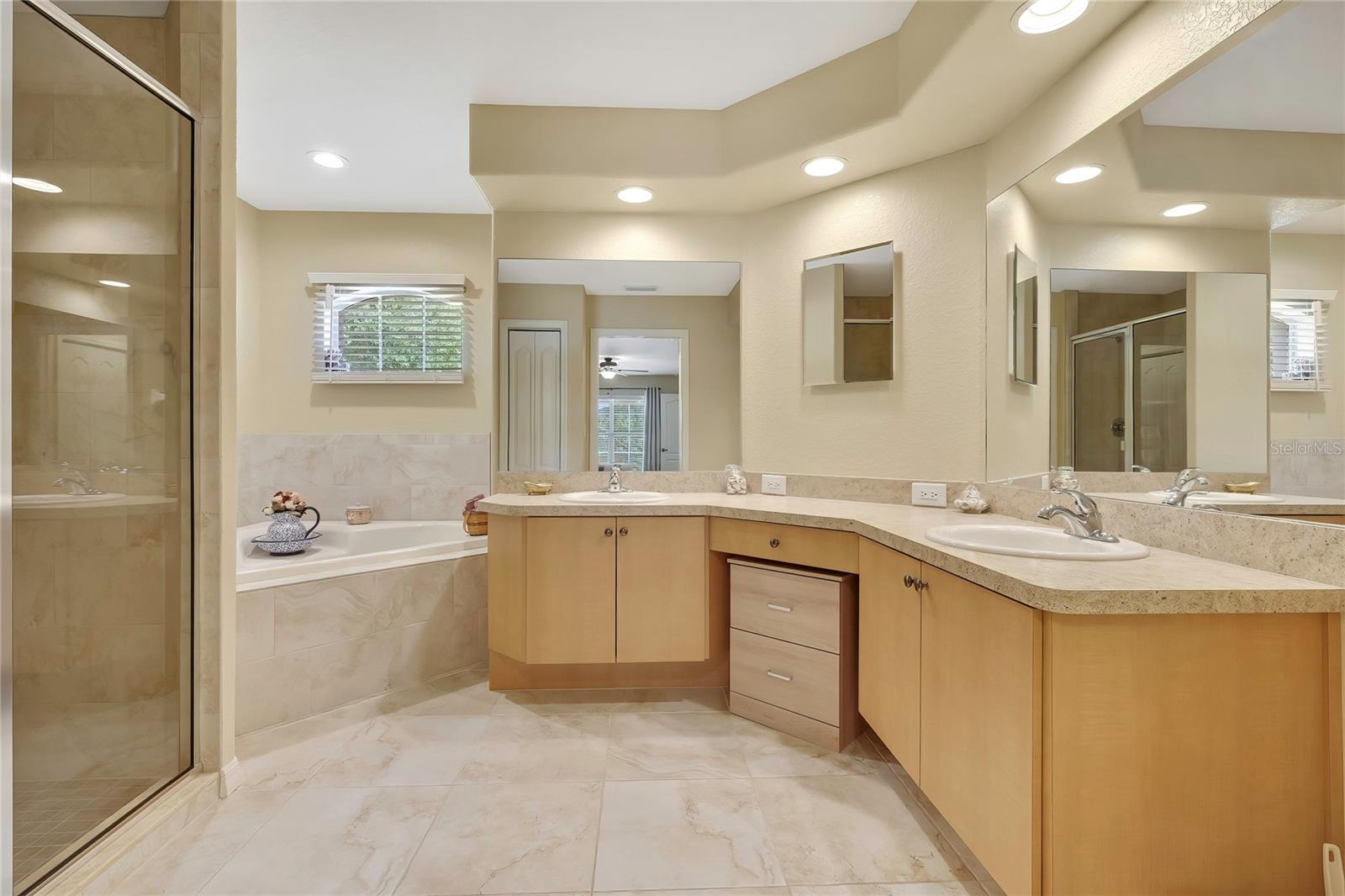 SUGARMILL WOODS OAK VILLAGE - Residential