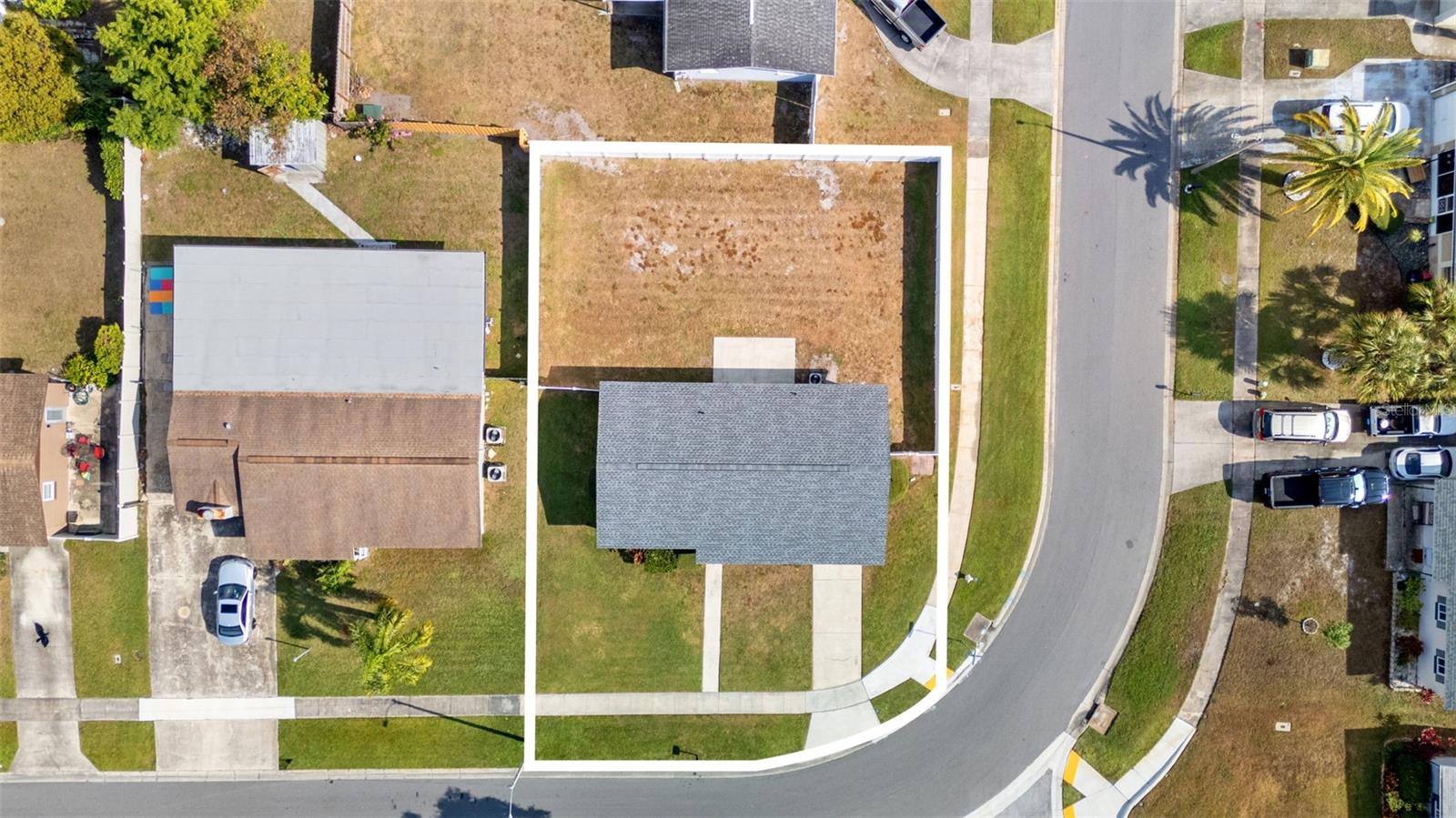 COLLEGE MANOR - Residential