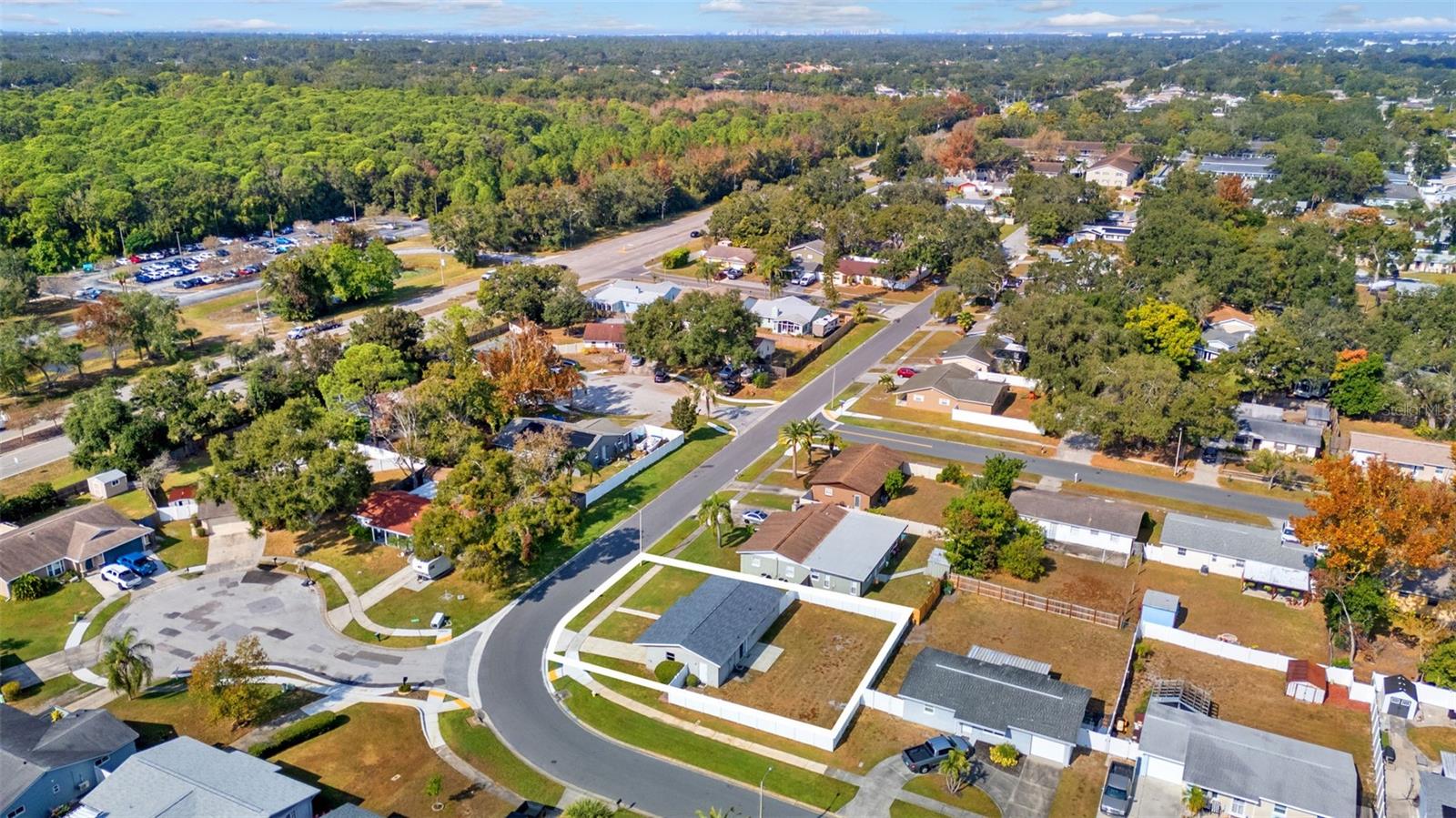 COLLEGE MANOR - Residential